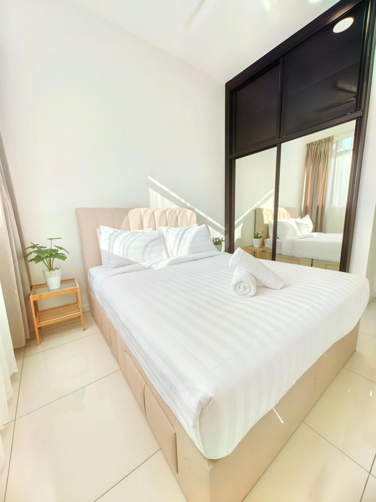 Chambers Residence Klcc By Purple Orchid 吉隆坡 外观 照片
